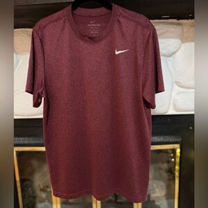 Nike Men's Burgundy Short Sleeve Tee
